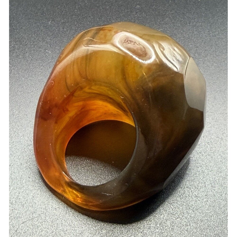 Y2K Chunky Tortoiseshell Ring Size 6 Faceted Amber Lucite Resin Statement Retro